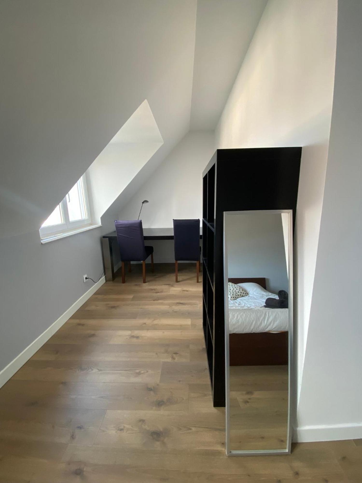 2 Chambres Hyper Centre Avec Place De Parking Et Wifi Amiens Luaran gambar